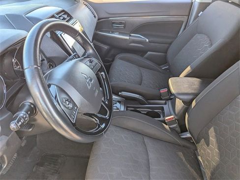 Used 2021 Mitsubishi Outlander Sport SE image 22