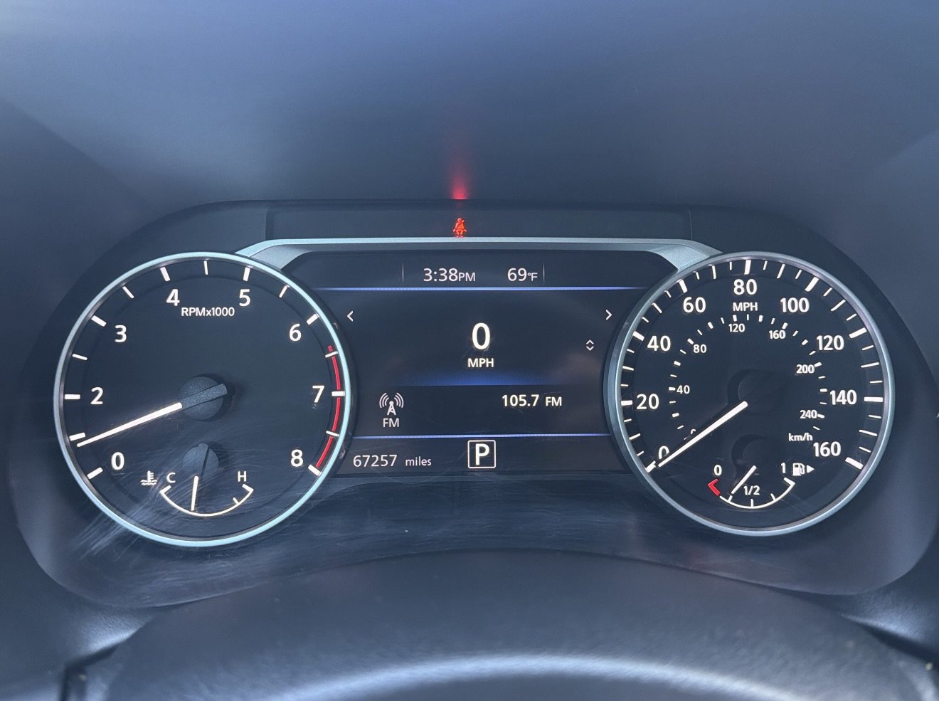 Used 2023 Nissan Sentra SR w/ SR Premium Package FWD image 20