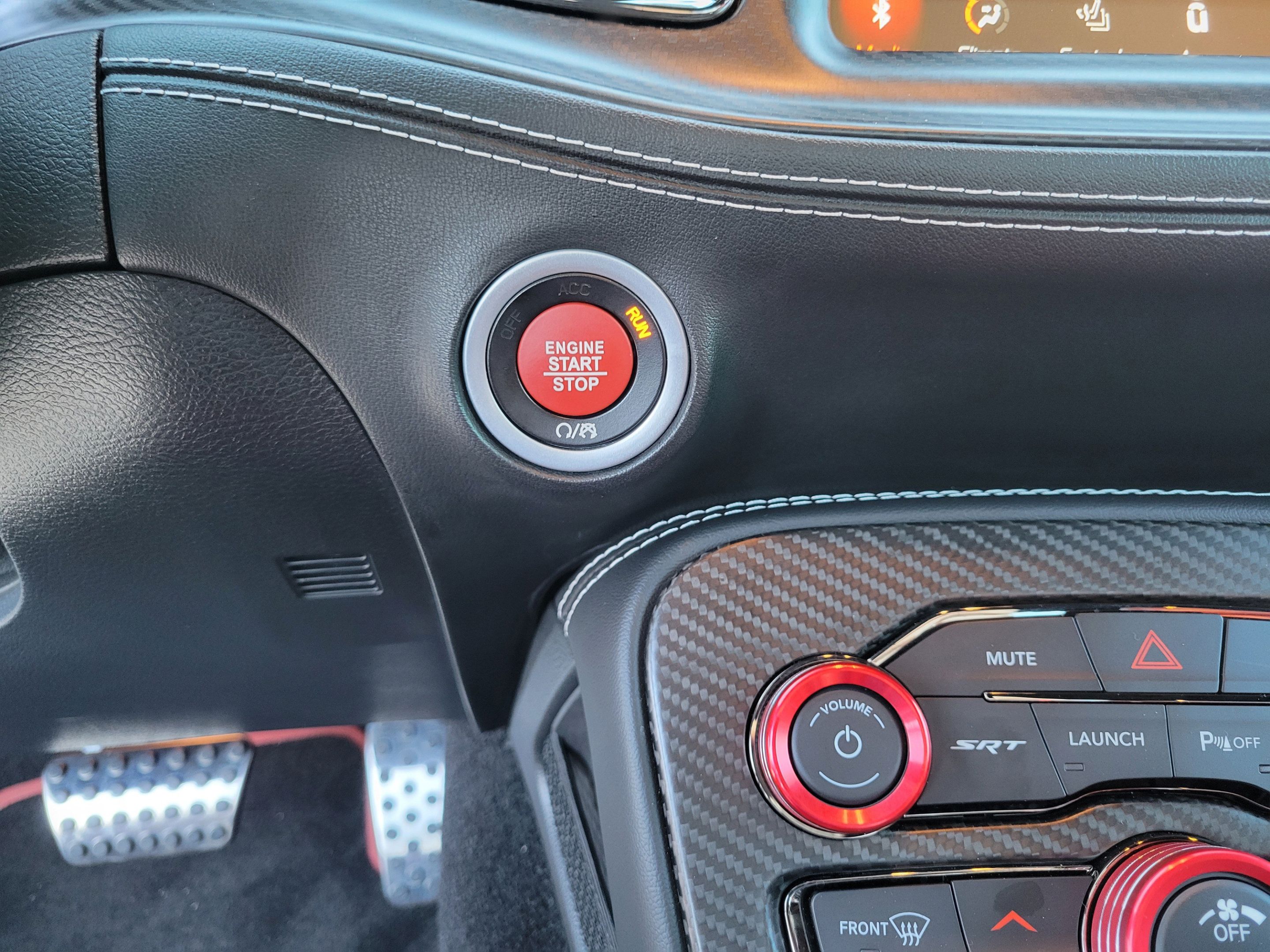 Used 2022 Dodge Challenger SRT Hellcat RWD image 18