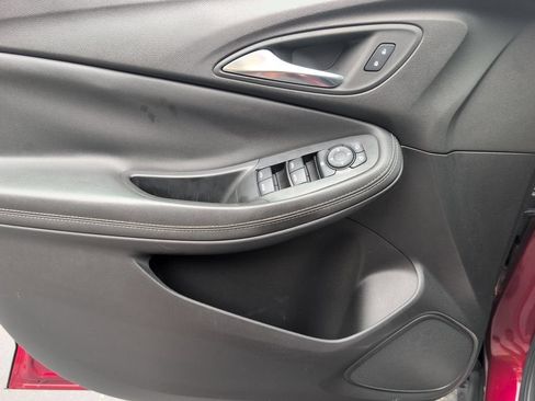 Used 2023 Buick Encore GX Select FWD image 16