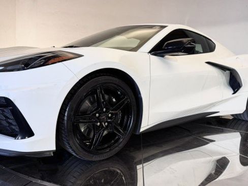 Used 2023 Chevrolet Corvette Stingray Premium Cpe w/ Z51 Performance Package image 24