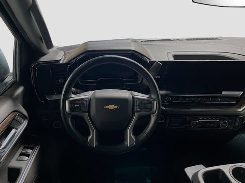 Used 2025 Chevrolet Silverado 1500 LT w/ Safety Package AWD/4WD image 22