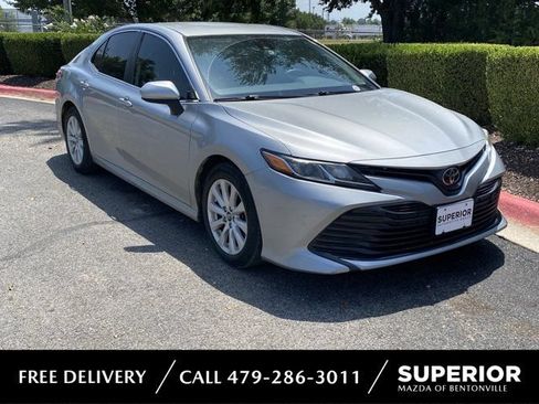 Used 2019 Toyota Camry LE FWD image 1