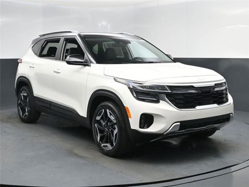 New 2026 Kia Seltos SX image 8