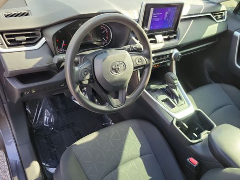 Used 2024 Toyota RAV4 XLE w/ Convenience Package FWD image 14