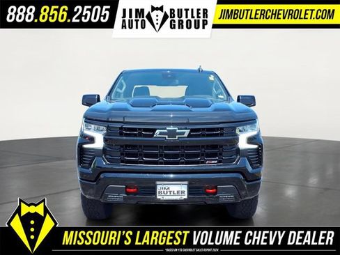 Used 2025 Chevrolet Silverado 1500 LT Trail Boss w/ Convenience Package II AWD/4WD image 29