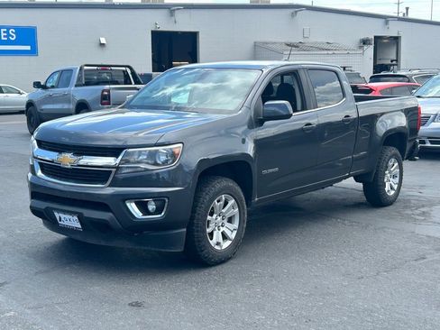 Used 2017 Chevrolet Colorado LT w/ LT Convenience Package AWD/4WD image 9