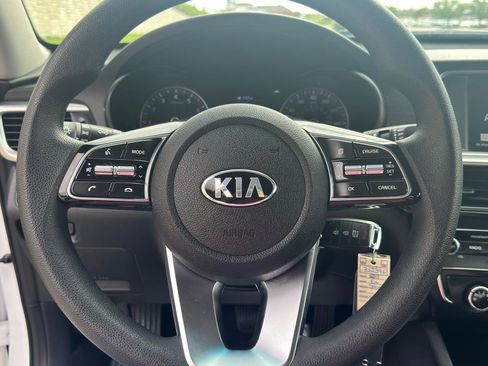Used 2019 Kia Optima LX FWD image 17