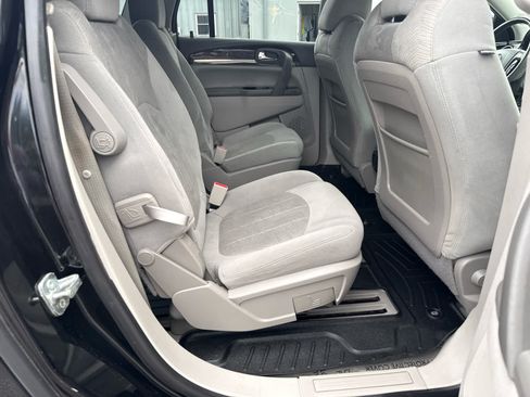 Used 2017 Buick Enclave Convenience FWD image 14