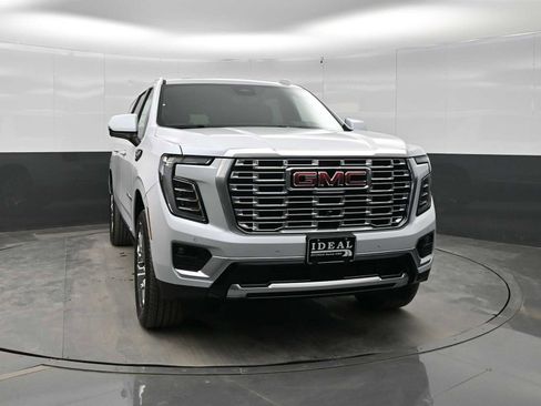 New 2026 GMC Yukon XL Denali w/ Denali Reserve Package AWD/4WD image 2