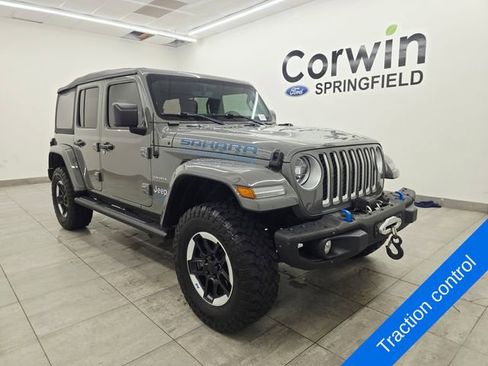 Used 2021 Jeep Wrangler Unlimited Sahara w/ Cold Weather Group AWD/4WD image 7