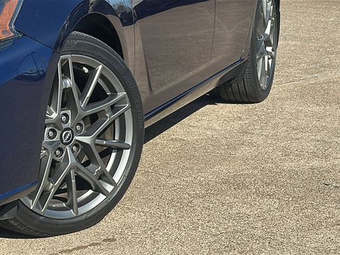 Used 2023 Nissan Altima 2.0 SR image 3