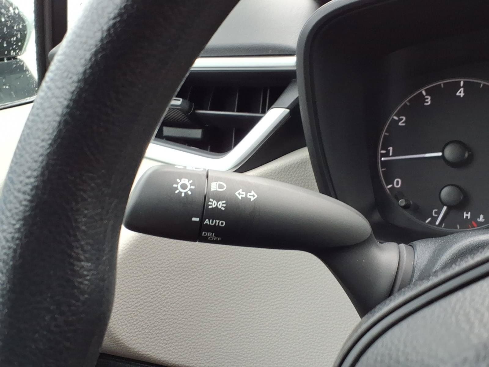 Used 2024 Toyota Corolla LE FWD image 26