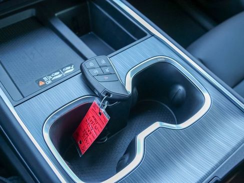 New 2026 GMC Acadia Elevation w/ Elevation Premium Package image 17