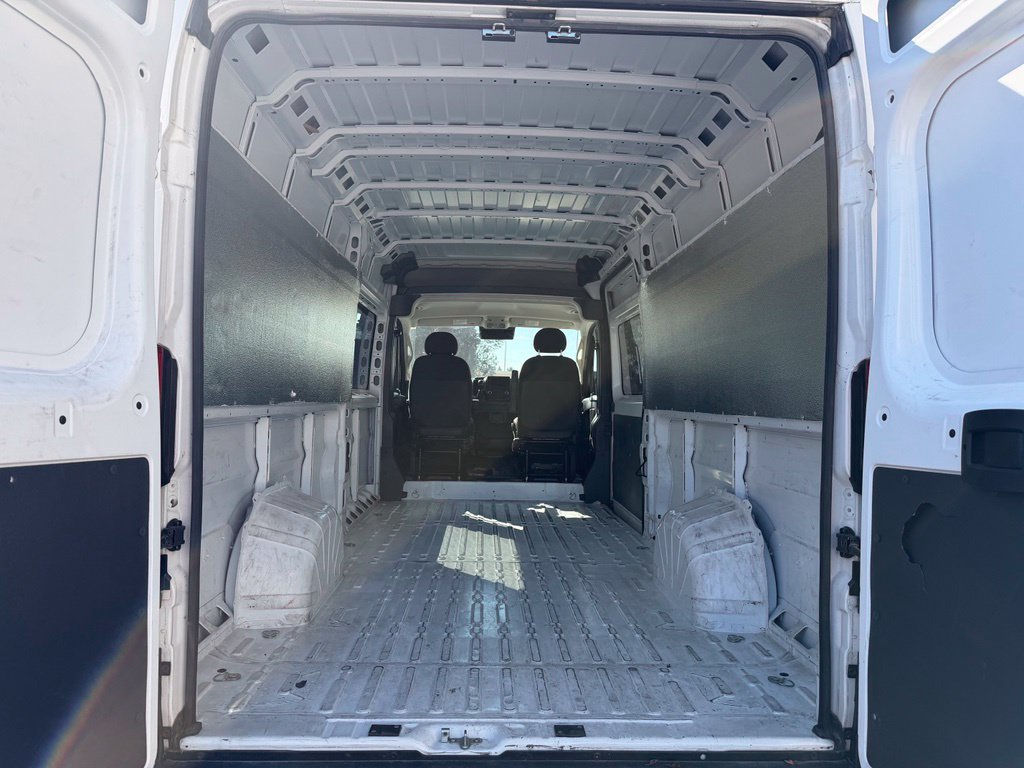 Used 2023 RAM ProMaster 3500 FWD image 23