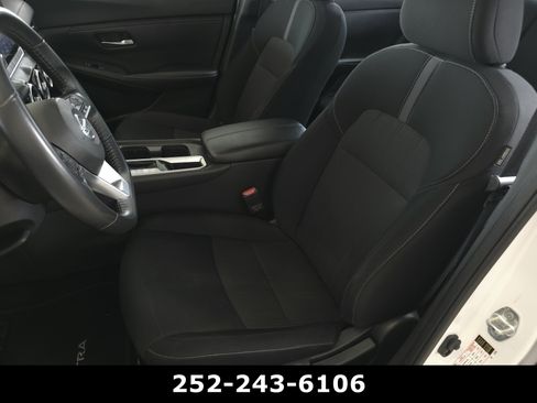 Used 2022 Nissan Sentra SV FWD image 10
