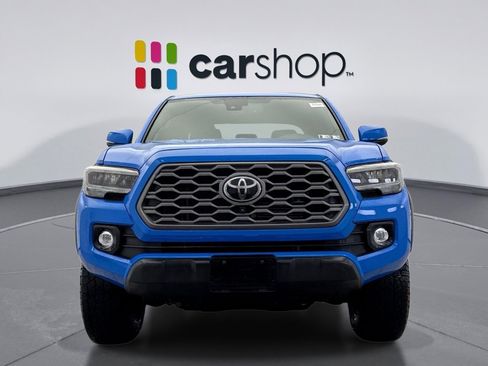 Used 2020 Toyota Tacoma TRD Off-Road w/ TRD Premium Off Road Package image 8