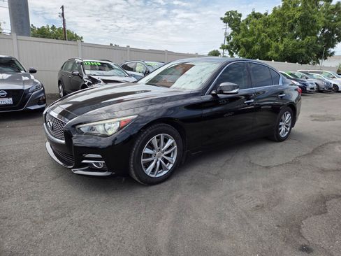 Used 2016 INFINITI Q50 Premium w/ 2.0T Premium Plus Package RWD image 1