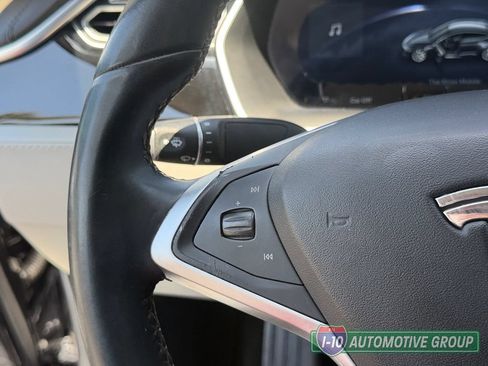 Used 2015 Tesla Model S 70 RWD image 22