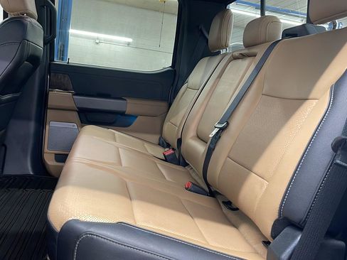 Used 2021 Ford F150 Lariat w/ Equipment Group 502A High image 10