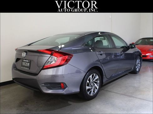 Used 2016 Honda Civic EX image 11