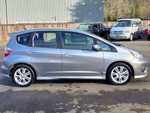 Used 2010 Honda Fit Sport image 8