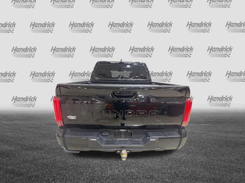 Used 2024 Toyota Tundra Platinum AWD/4WD image 45