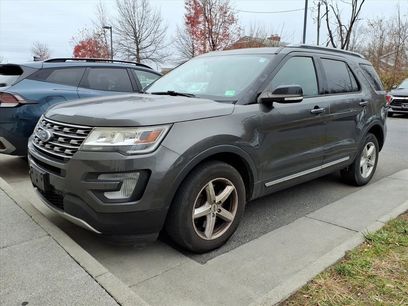 Used 2017 Ford Explorer XLT