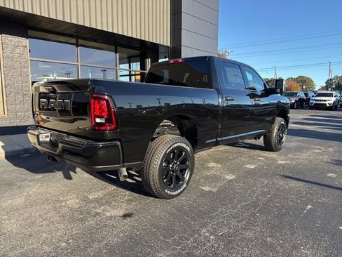 New 2026 RAM 2500 Big Horn AWD/4WD image 26
