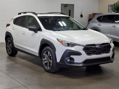Certified 2025 Subaru Crosstrek 2.0i Premium image 3
