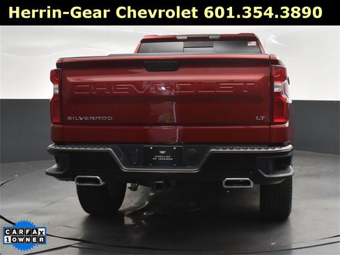 Used 2025 Chevrolet Silverado 1500 LT Trail Boss w/ Convenience Package II image 7