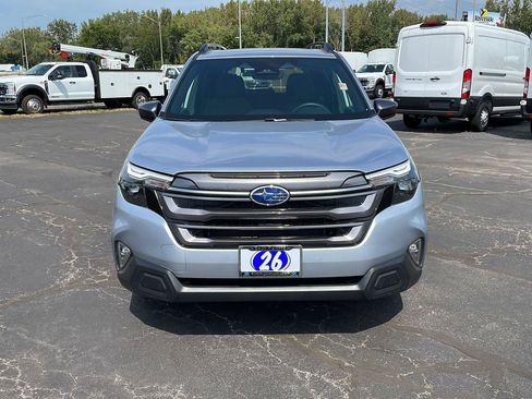 Used 2026 Subaru Forester Premium AWD/4WD image 8