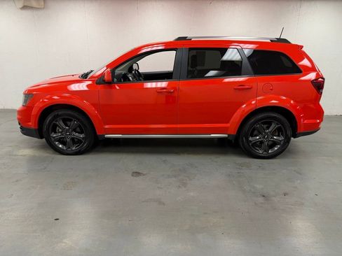 Used 2018 Dodge Journey Crossroad AWD/4WD image 2