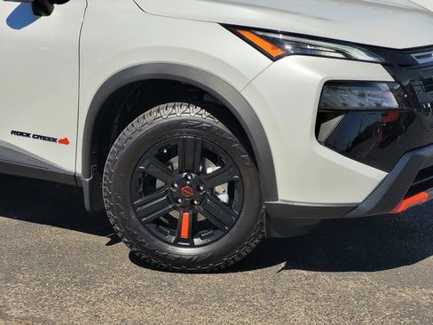 New 2026 Nissan Rogue SV AWD/4WD image 3