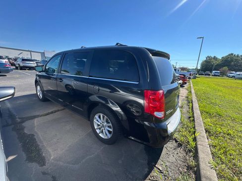Used 2019 Dodge Grand Caravan SXT FWD image 7