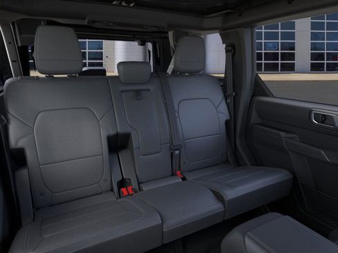 New 2025 Ford Bronco Badlands w/ Sasquatch Package image 11