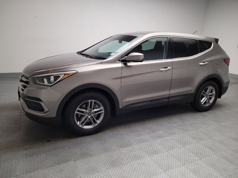 Used 2018 Hyundai Santa Fe Sport w/ Cargo Package FWD image 2