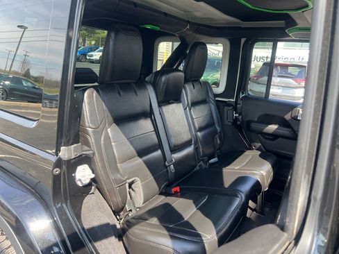 Used 2020 Jeep Wrangler Unlimited Sahara AWD/4WD image 53