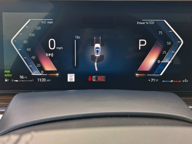 Used 2027 BMW X7 xDrive40i AWD/4WD image 18