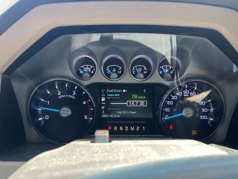 Used 2011 Ford F250 Lariat w/ Lariat Ultimate Pkg image 24