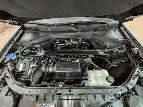 Certified 2024 Ford Explorer ST-Line w/ Class IV Trailer Tow Package image 26