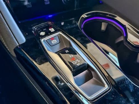 New 2025 Audi SQ5 Premium Plus AWD/4WD image 24