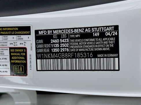 Used 2024 Mercedes-Benz GLC 300 image 33