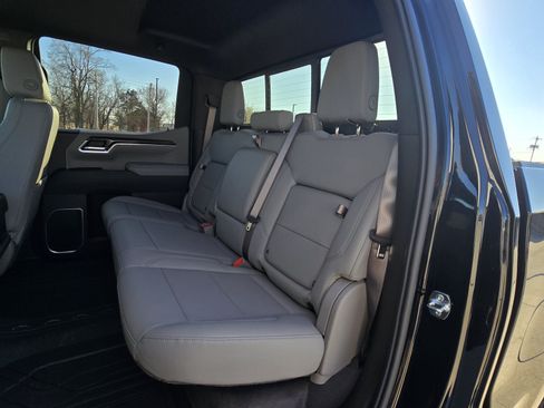 New 2026 Chevrolet Silverado 1500 RST w/ Redline Edition AWD/4WD image 21