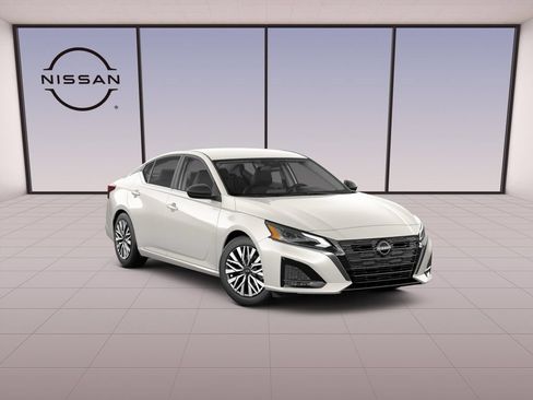 New 2026 Nissan Altima 2.5 SV FWD image 3