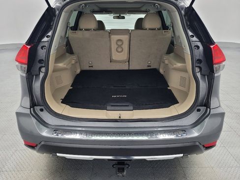 Used 2017 Nissan Rogue SV image 29
