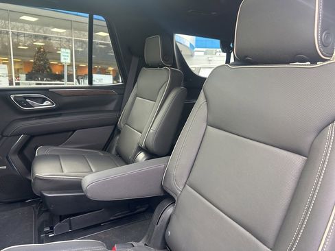 Used 2023 Chevrolet Tahoe Premier image 14