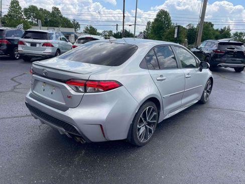 Used 2021 Toyota Corolla SE FWD image 4