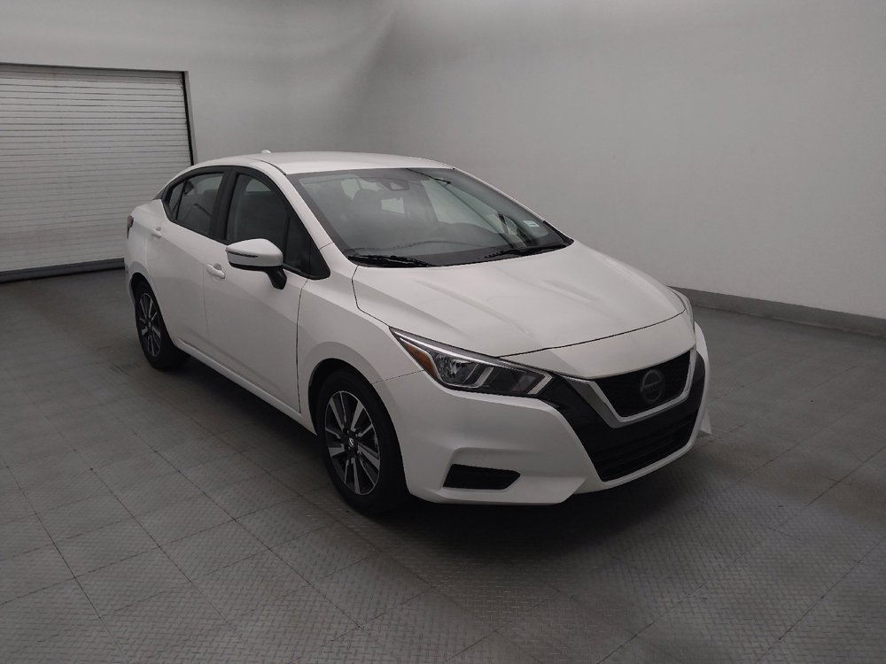 Used 2021 Nissan Versa SV FWD image 13