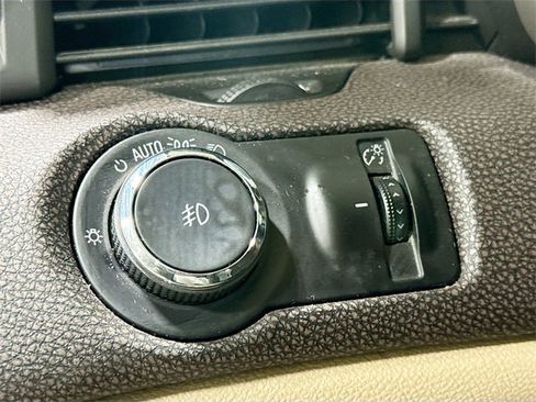 Used 2013 Chevrolet Malibu LTZ image 12